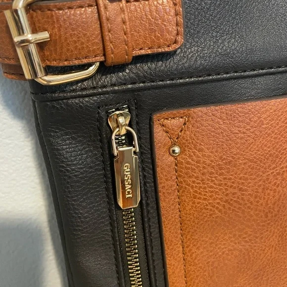 Gussaci Italy Crossbody Handbag Women Black/BrownFaux Leather Lined Purse - Picture 2 of 8